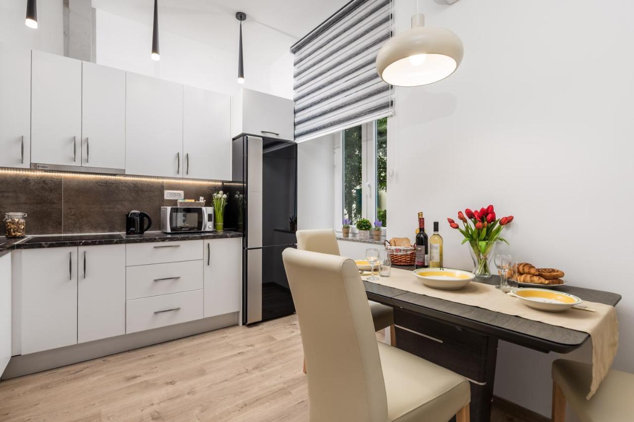 Quiet Center Apartments Риека Экстерьер фото