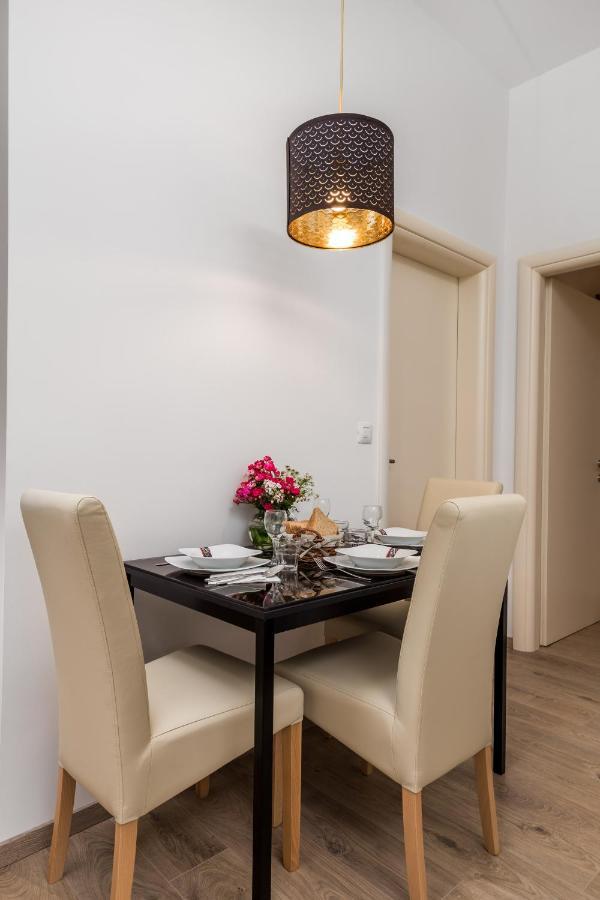 Quiet Center Apartments Риека Экстерьер фото