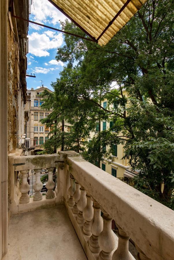 Quiet Center Apartments Риека Экстерьер фото